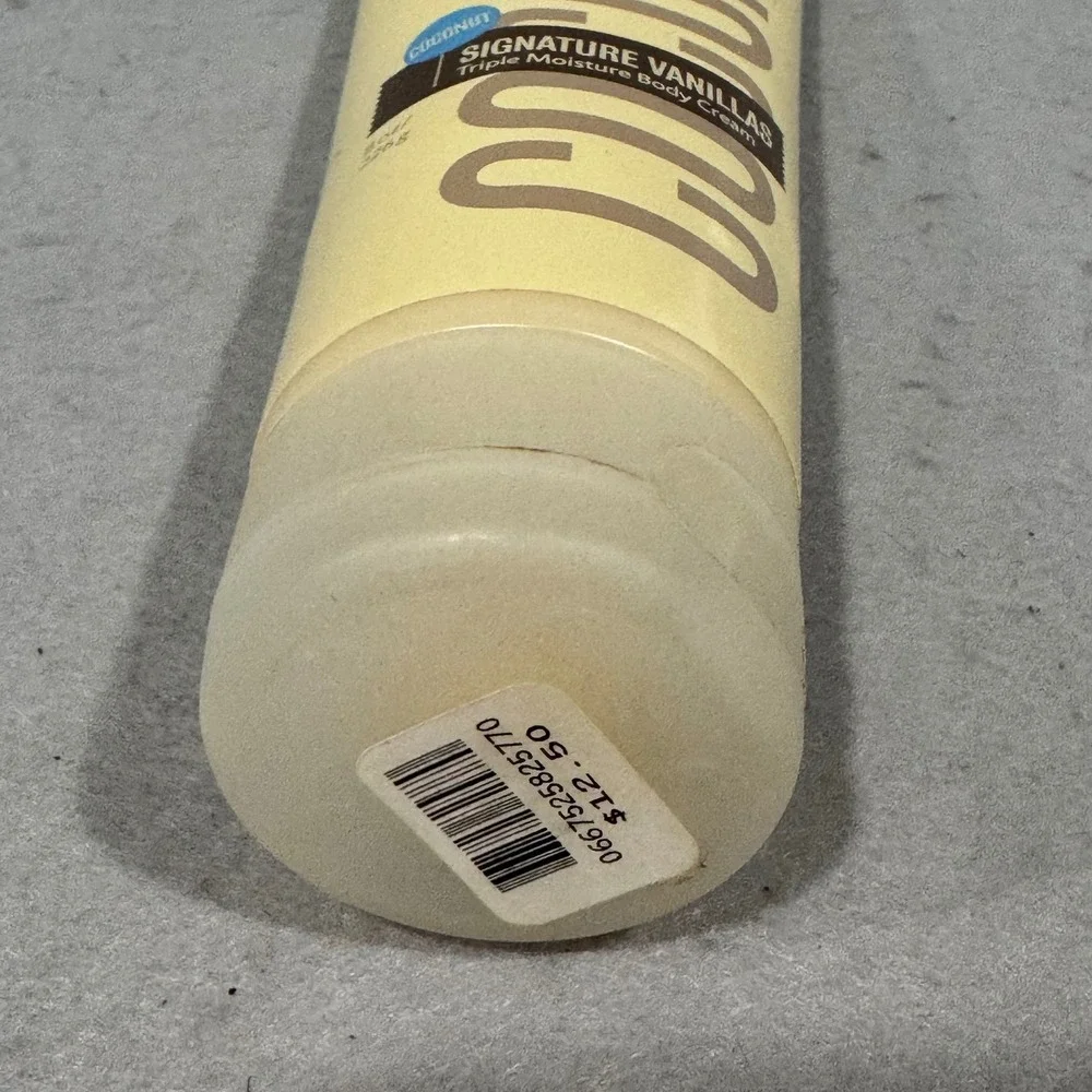 Bath & Body Works Body Cream Women Yellow Coconut Signature Vanillas 8oz